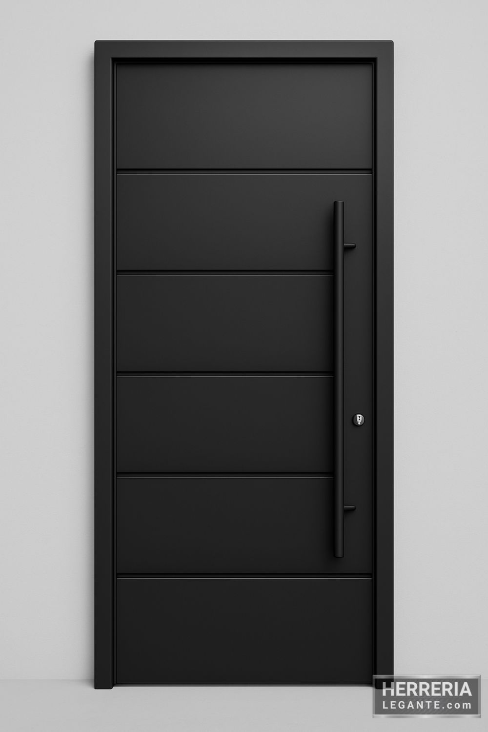 puerta de herrería exterior negra con líneas embutidas y manija vertical, ideal para ingreso compacto en fachada moderna