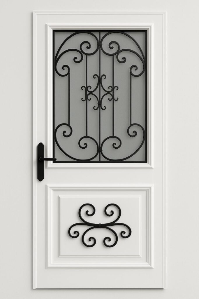 puerta de herrería blanca con vidrio esmerilado y detalles decorativos de hierro forjado en formas curvas